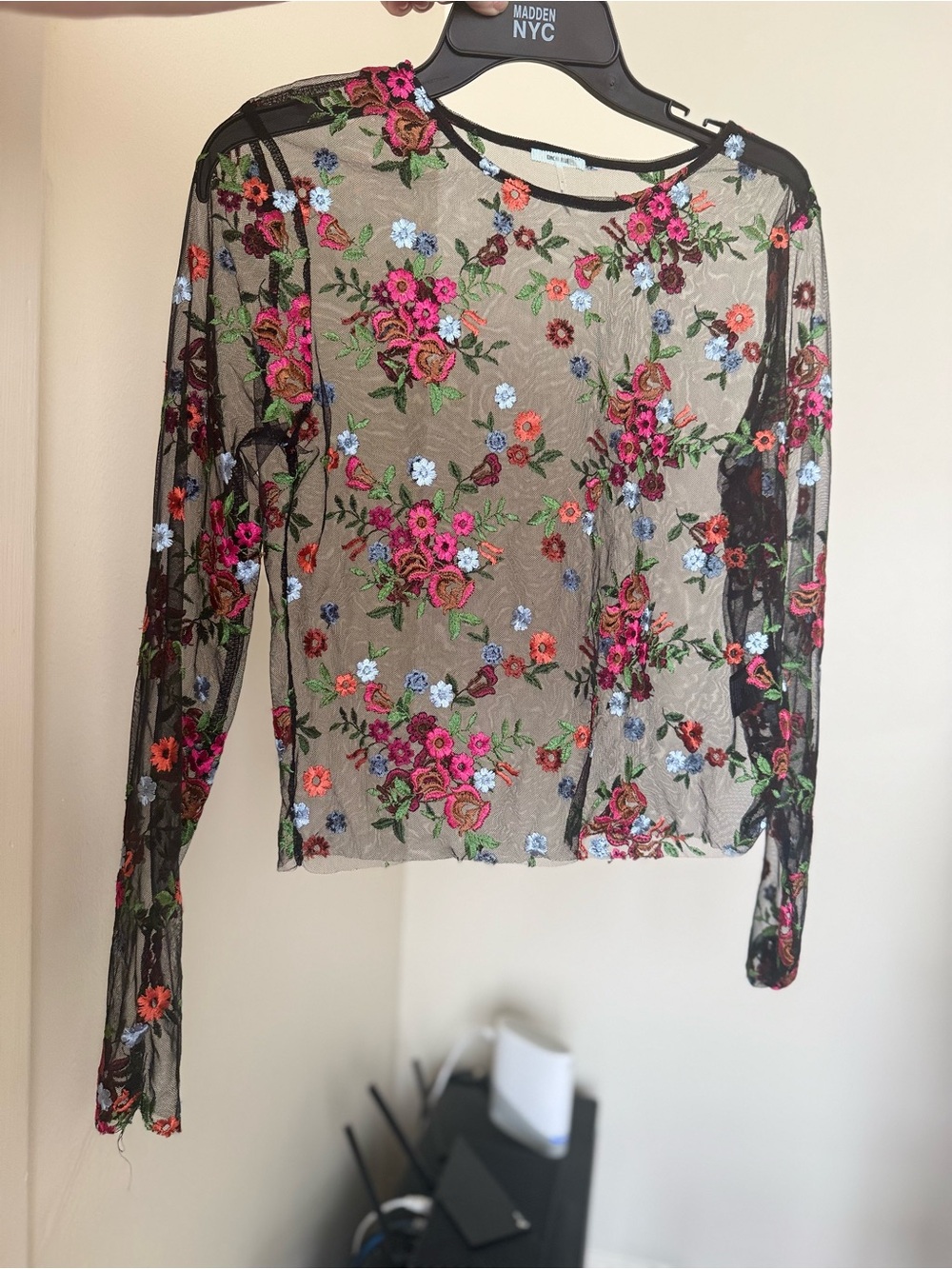Urban Outfitters / Kimchi Blue embroidered lace mesh long sleeve top / large